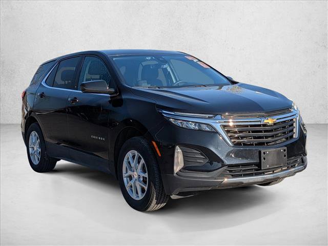Used 2023 Chevrolet Equinox LT image 3