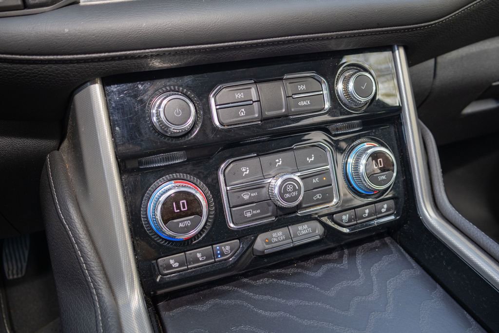 Certified 2024 GMC Yukon XL Denali image 22