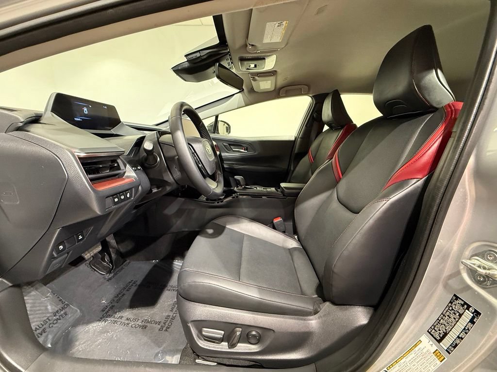 Used 2024 Toyota Prius Prime FWD image 14