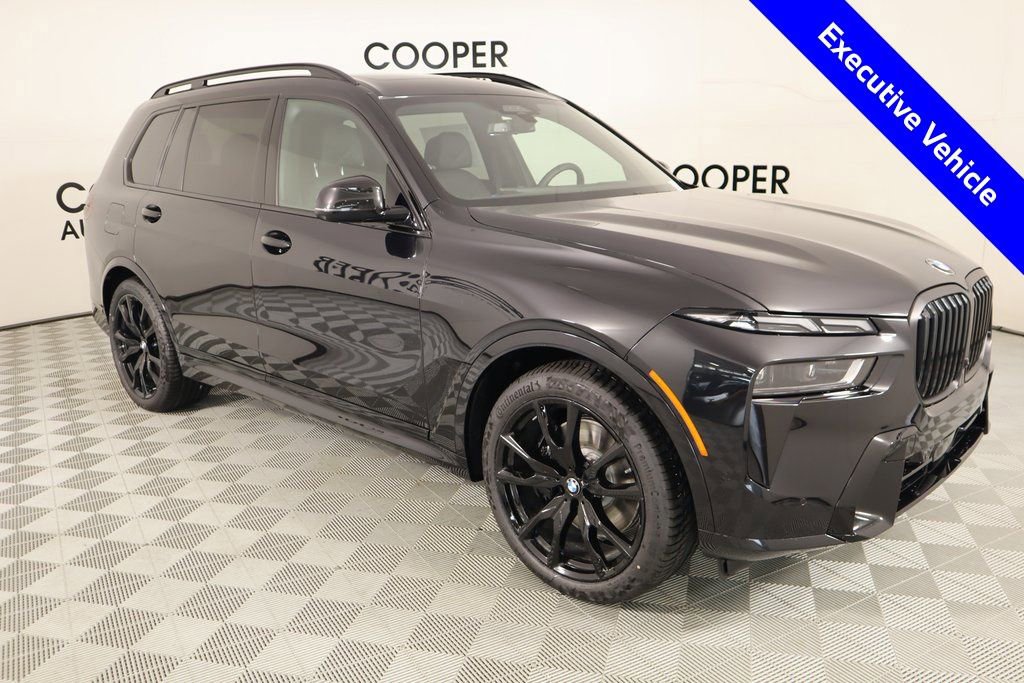 New 2026 BMW X7 xDrive40i w/ M Sport Package