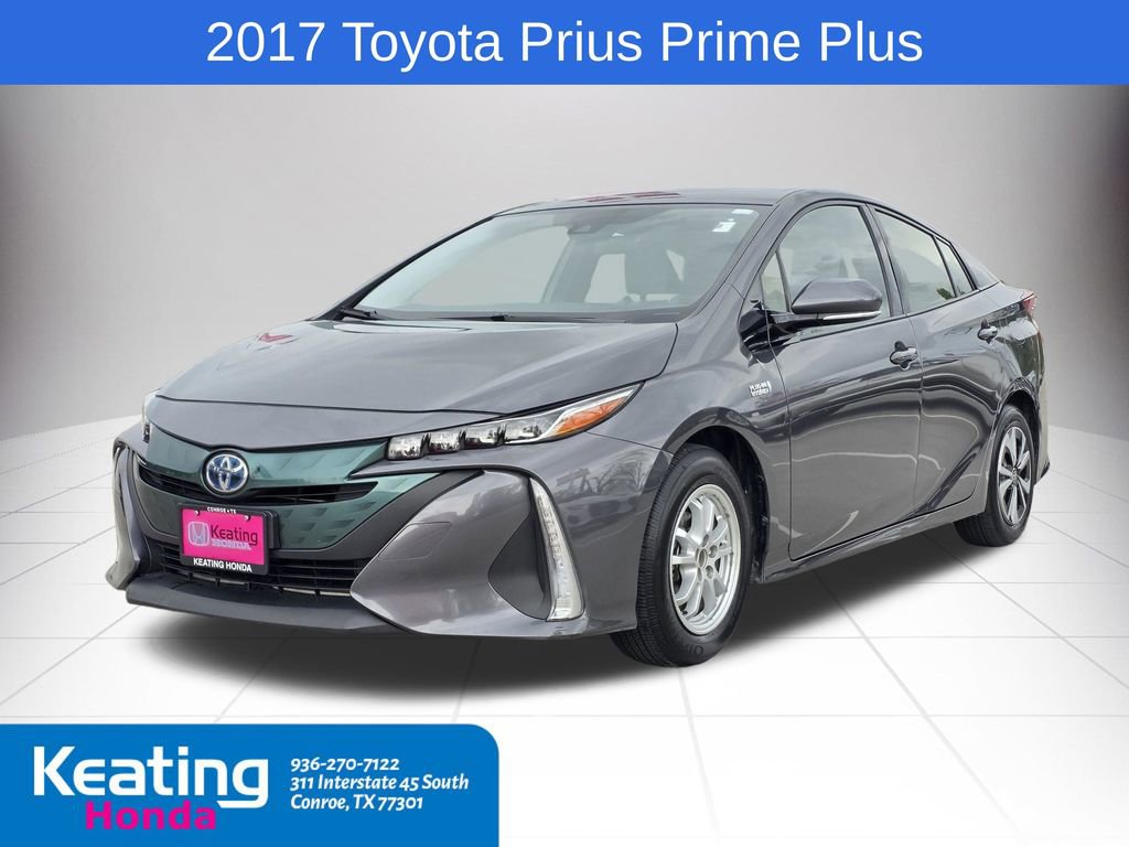 Used 2017 Toyota Prius Prime Plus image 2