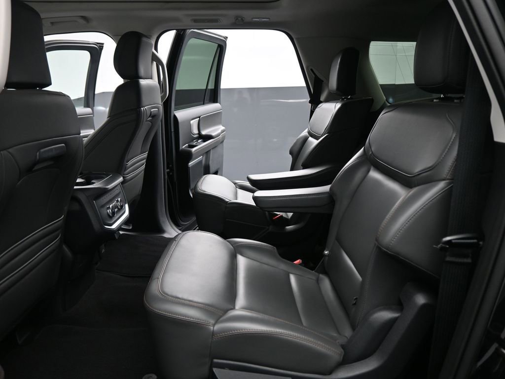 Certified 2025 Ford Expedition Max Active image 16