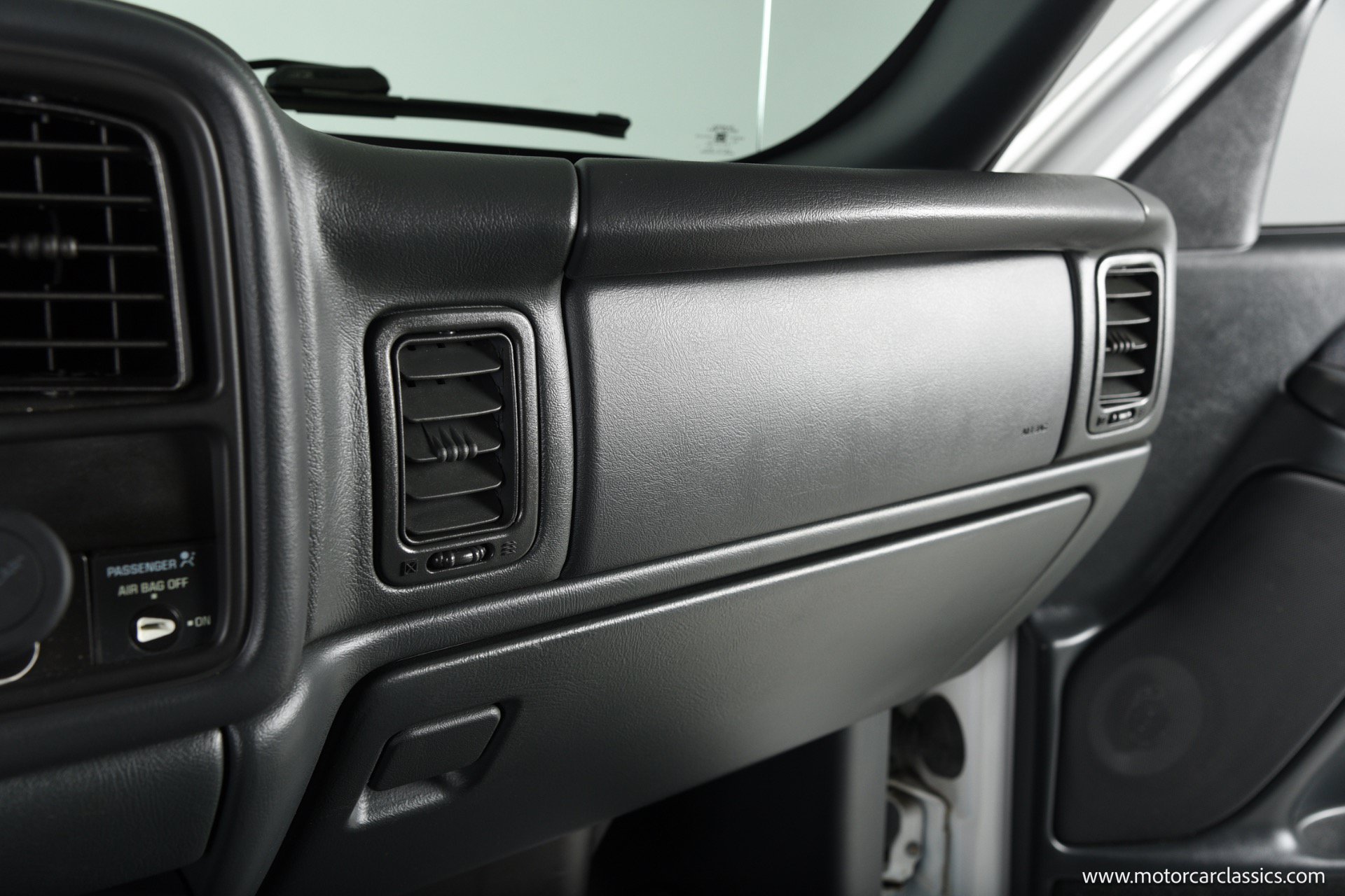 Used 1999 Chevrolet Silverado 1500 LS RWD image 28