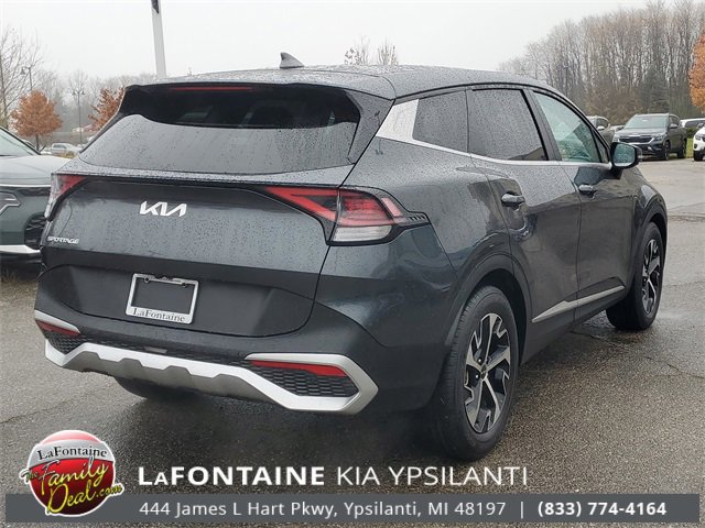 Certified 2025 Kia Sportage EX image 4