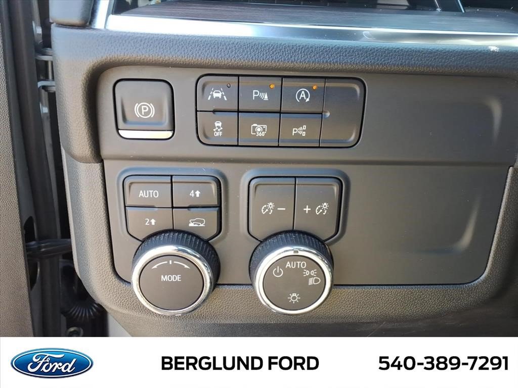 Used 2025 Chevrolet Tahoe LT AWD/4WD image 21