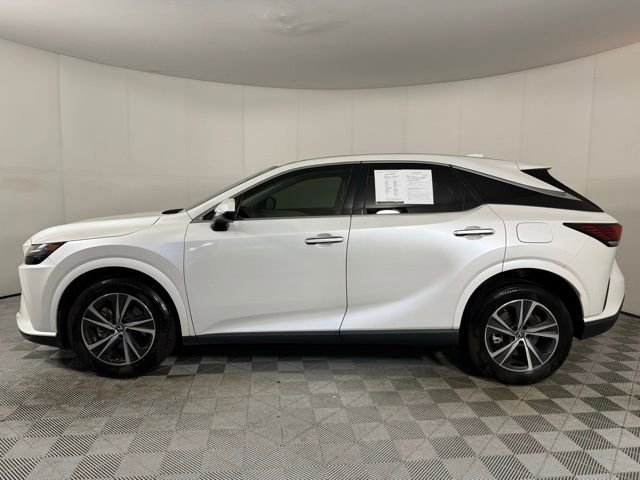 Used 2023 Lexus RX 350 FWD w/ Accessory Package image 3