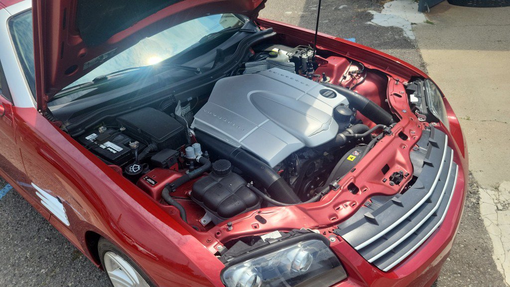 Used 2004 Chrysler Crossfire Coupe RWD image 25