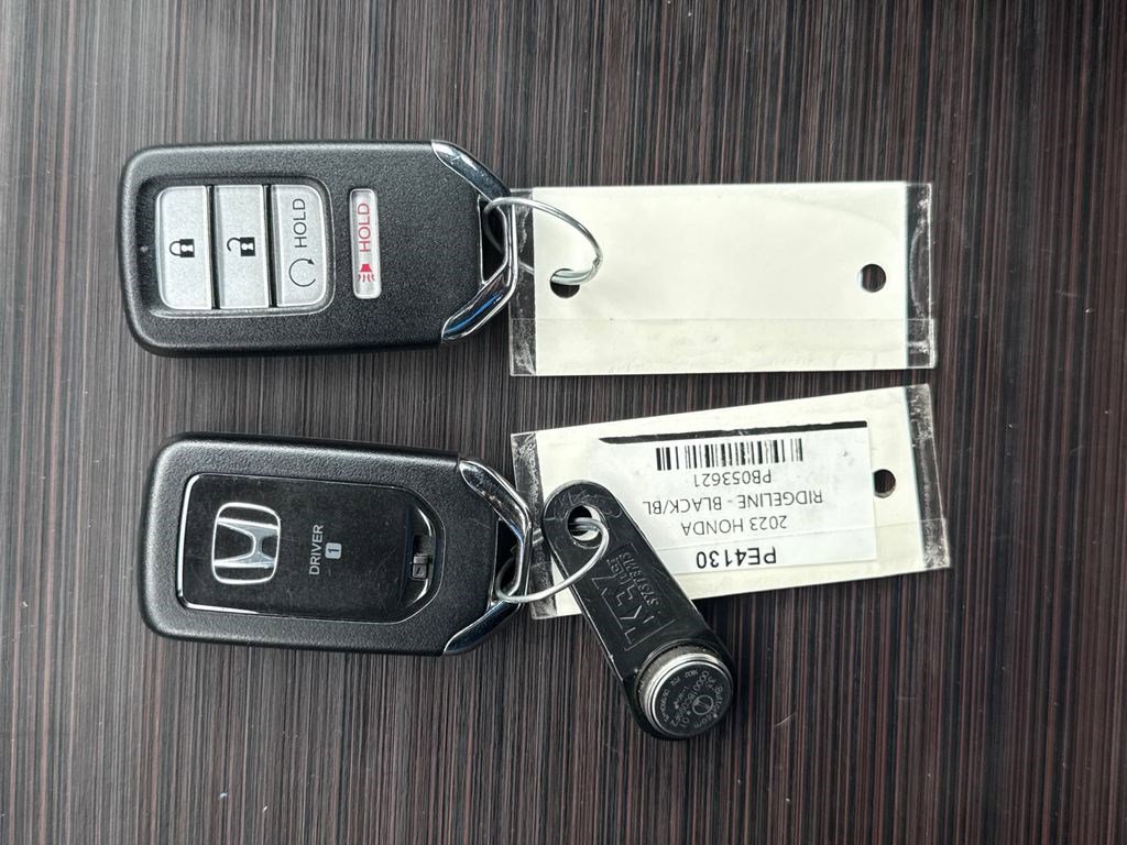 Used 2023 Honda Ridgeline Black Edition image 4