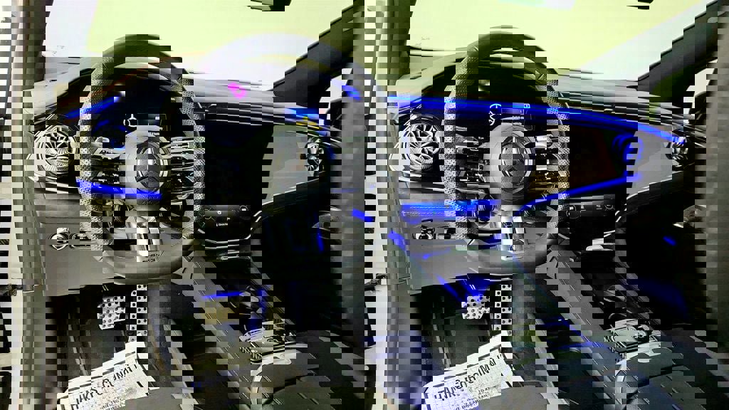 Used 2024 Mercedes-Benz EQE AMG 4MATIC SUV w/ AMG Dynamic Plus Package image 12