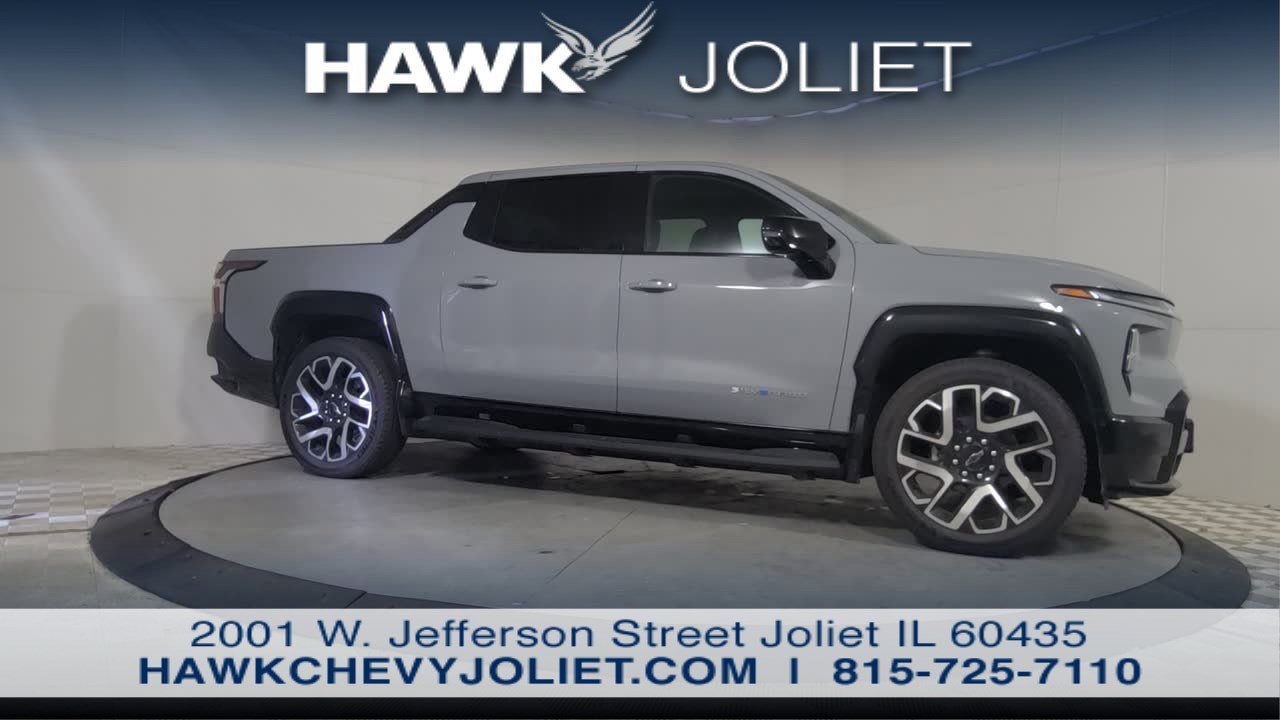 New 2025 Chevrolet Silverado EV RST AWD/4WD image 13