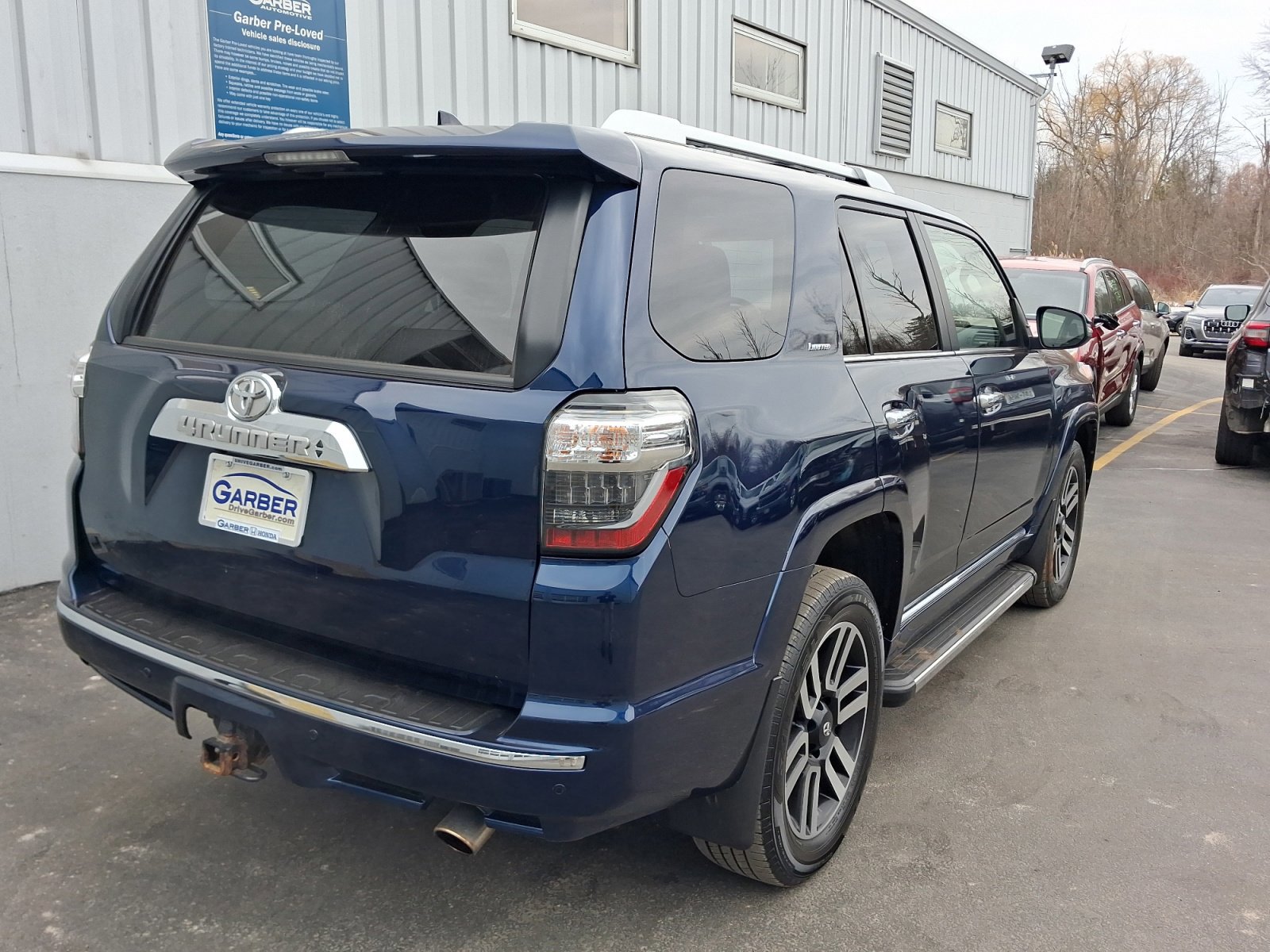 Used 2020 Toyota 4Runner Limited AWD/4WD image 32