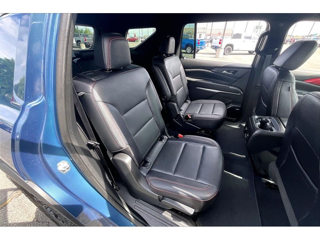 Used 2024 Chevrolet Traverse Z71 w/ Enhanced Driving Package AWD/4WD image 28