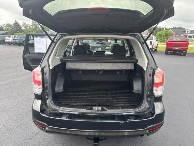 Used 2017 Subaru Forester 2.5i Premium AWD/4WD image 37