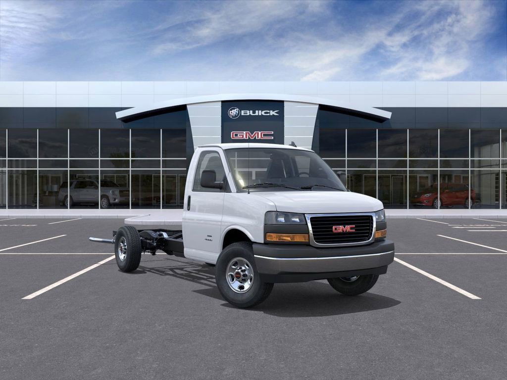 New 2025 GMC Savana 3500 w/ Power Convenience Package