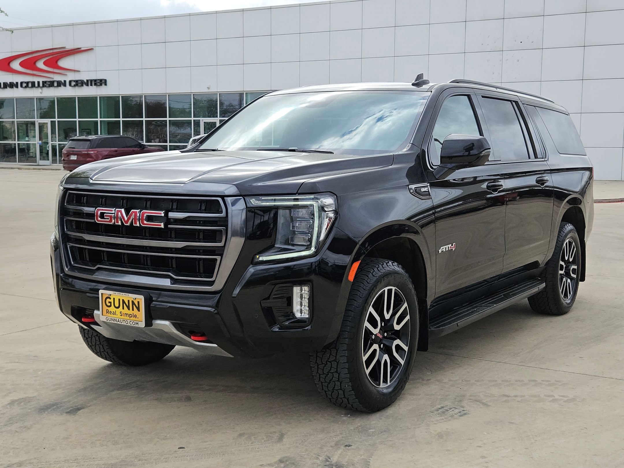 Certified 2023 GMC Yukon XL AT4 image 7