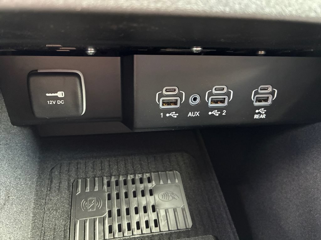 New 2026 Jeep Grand Wagoneer L Limited AWD/4WD image 6
