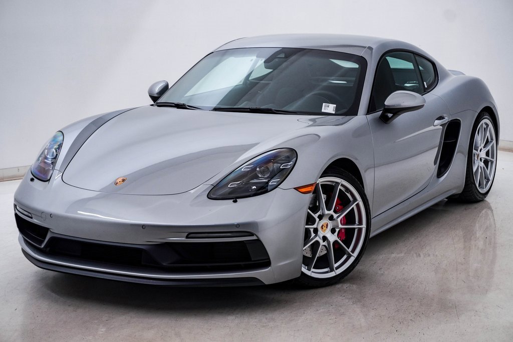 Used 2021 Porsche 718 Cayman GT4 image 3