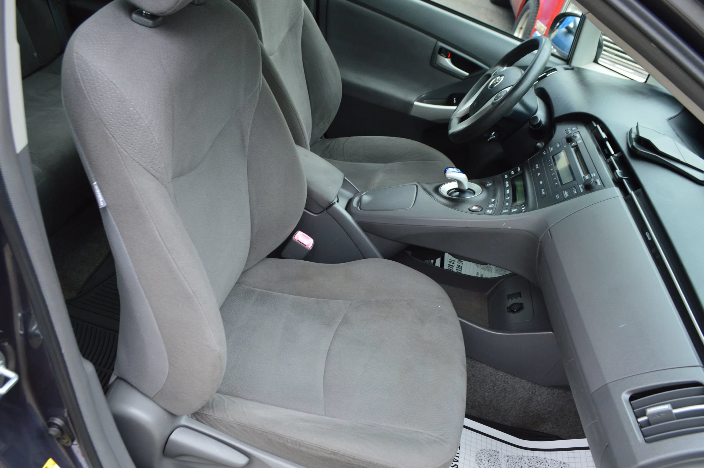 Used 2011 Toyota Prius Two FWD image 24