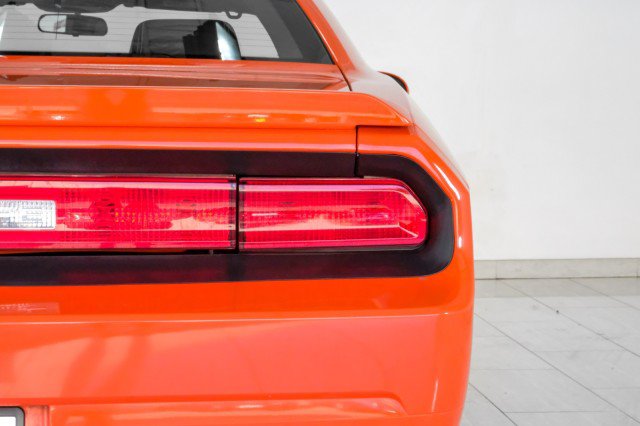 Used 2009 Dodge Challenger R/T RWD image 37
