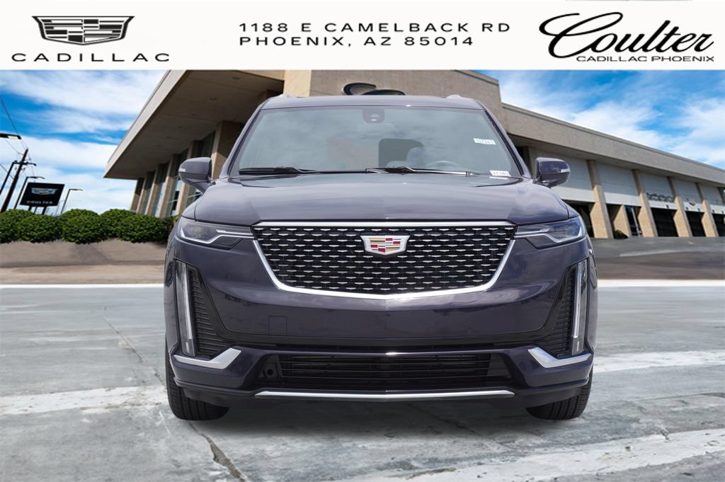 Certified 2025 Cadillac XT6 Luxury FWD image 5