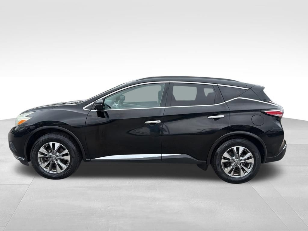 Used 2016 Nissan Murano SV image 2