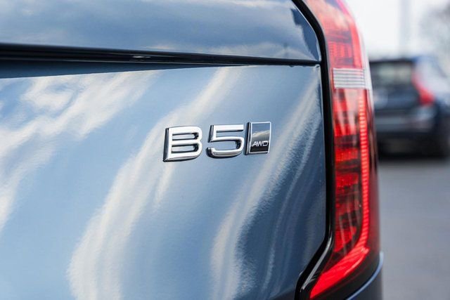 New 2026 Volvo XC90 B5 Ultra image 9