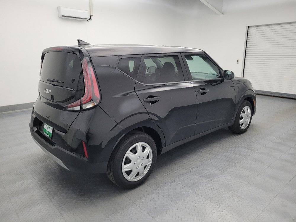 Used 2023 Kia Soul LX FWD image 10