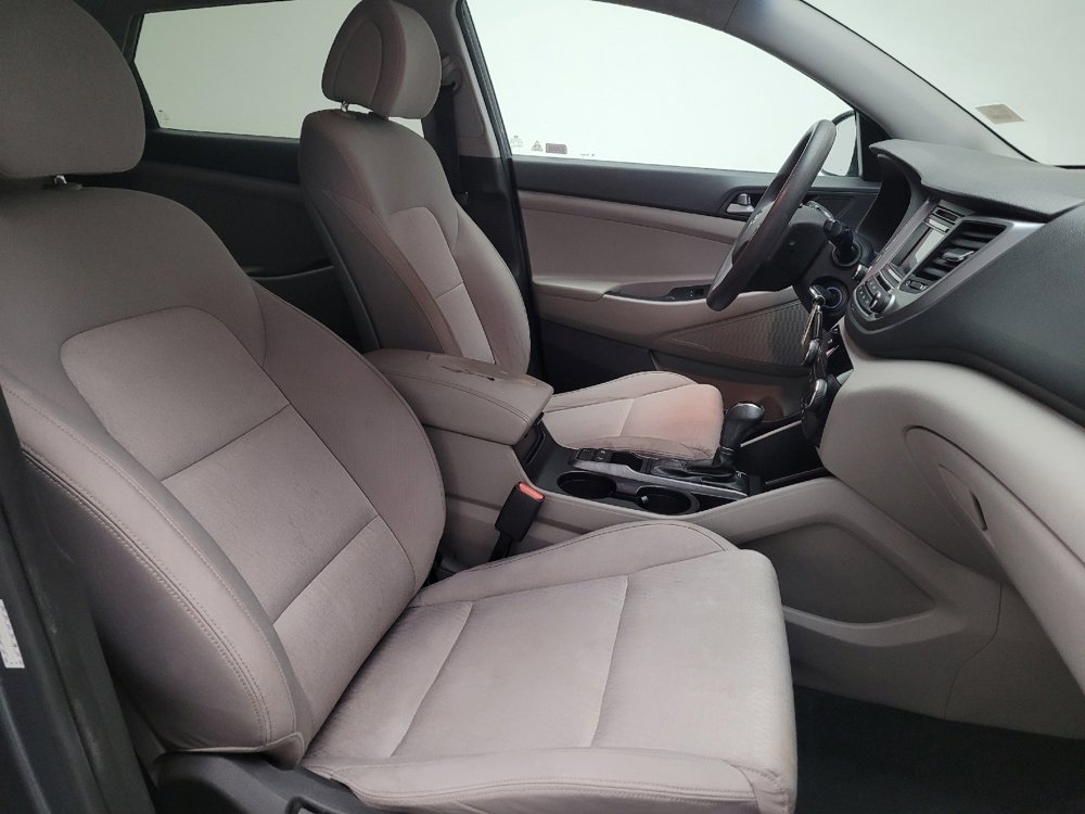 Used 2016 Hyundai Tucson SE w/ Option Group 02 image 21