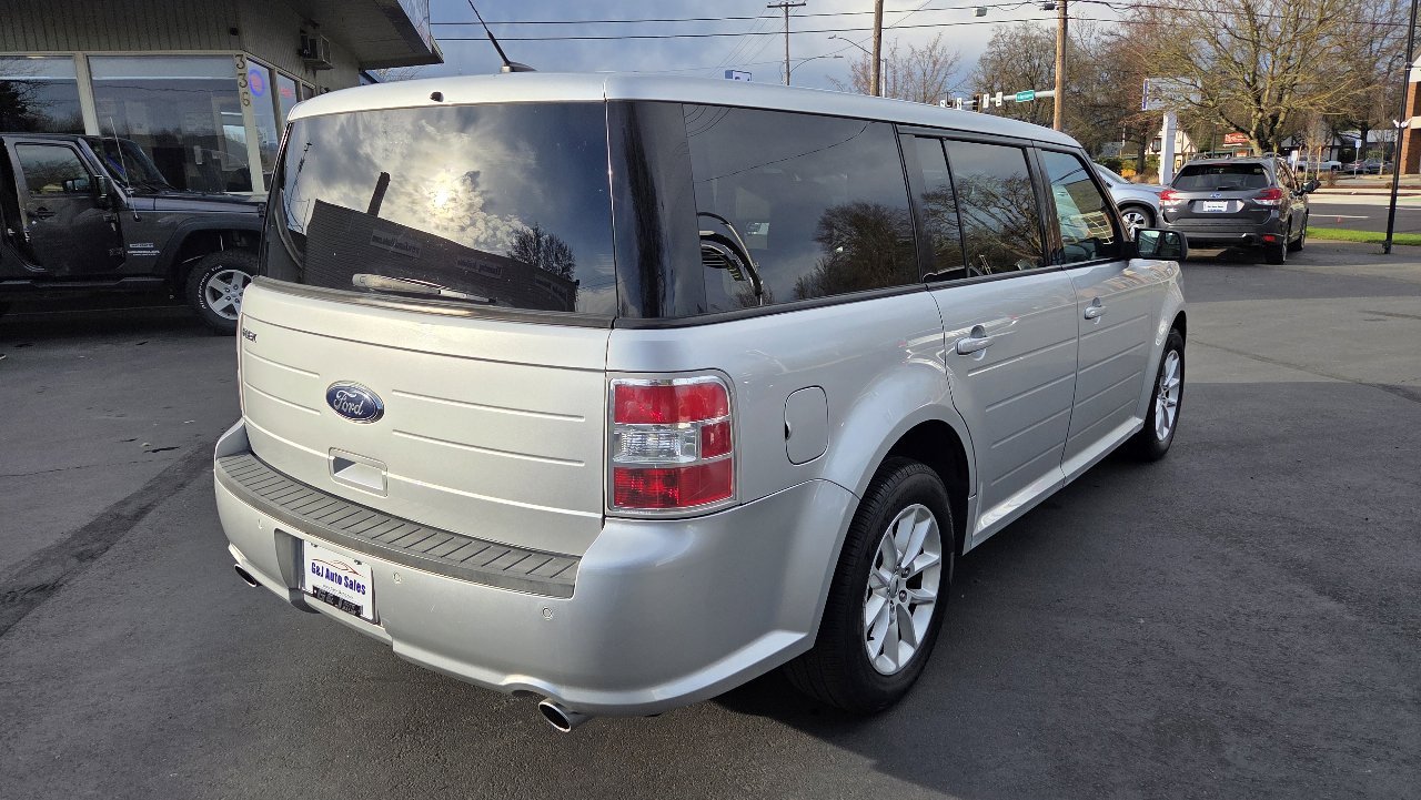Used 2015 Ford Flex SE image 8