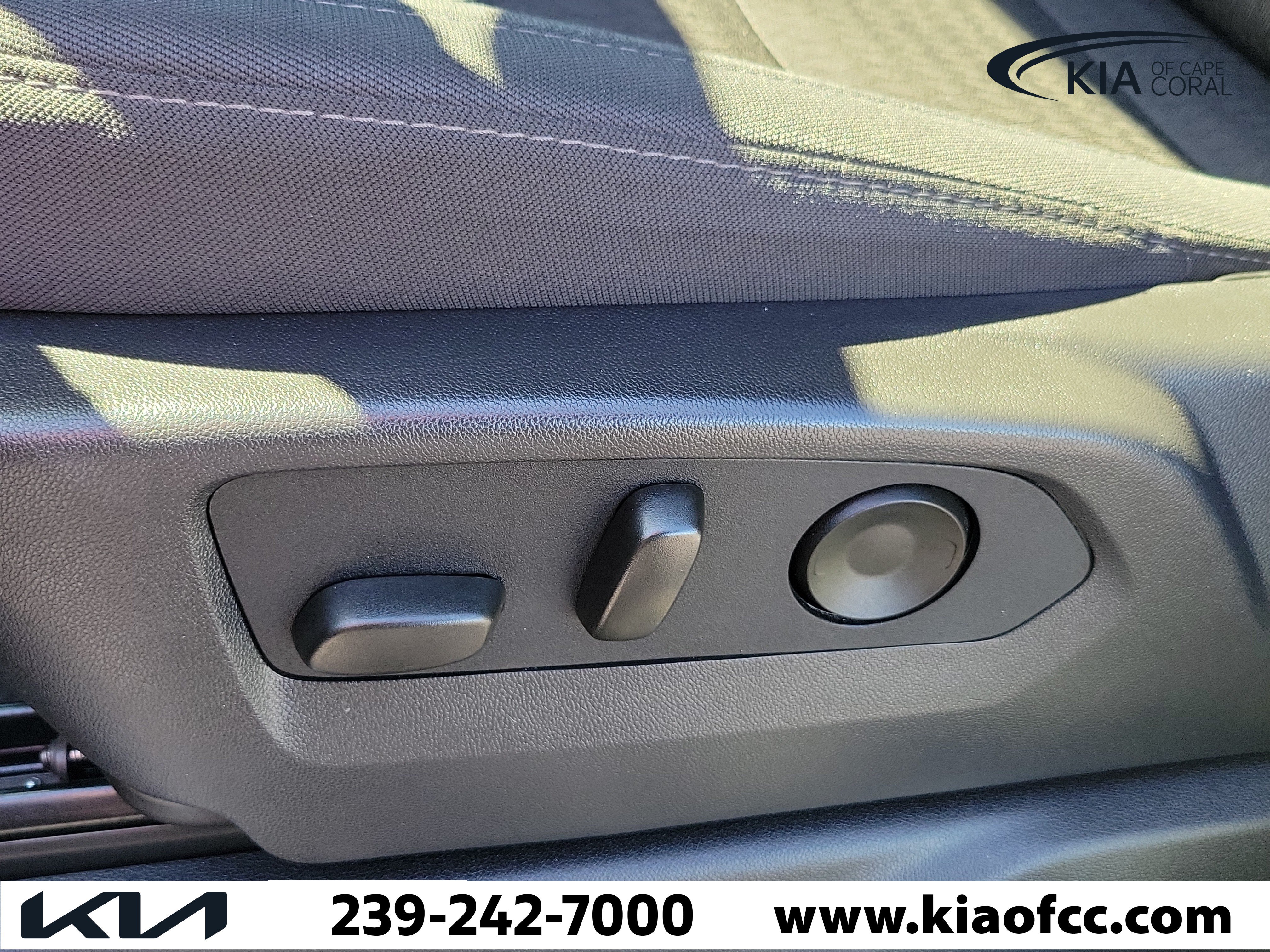 Used 2026 Chevrolet Silverado 1500 RST RWD image 21