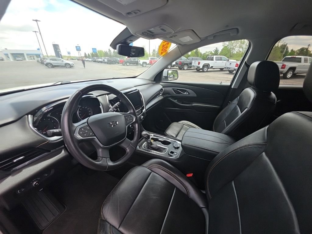 Used 2021 Chevrolet Traverse RS AWD/4WD image 21