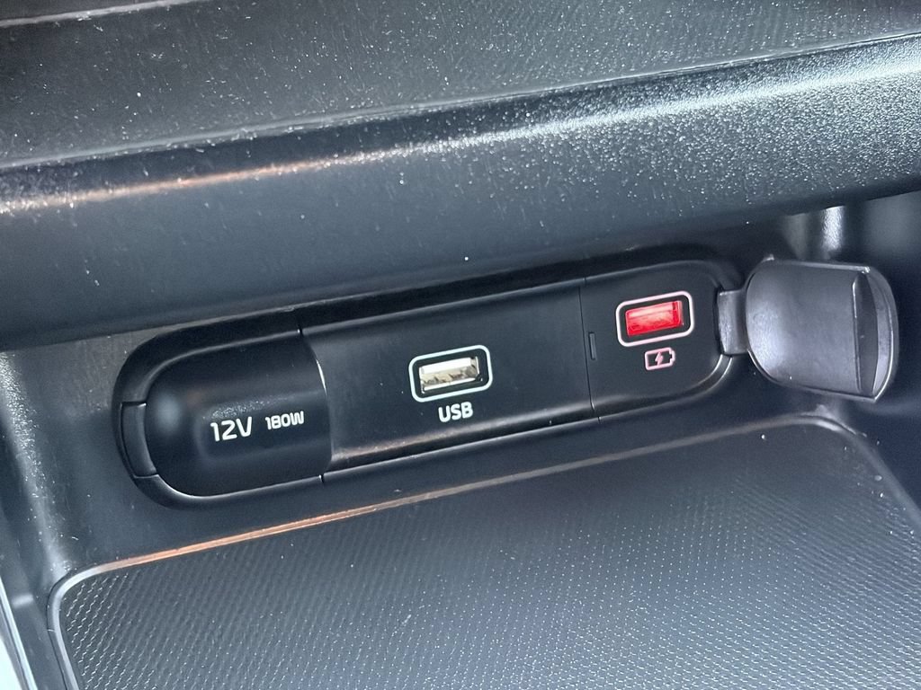 Used 2024 Kia Forte GT-Line FWD image 31