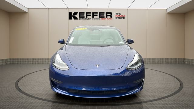 Used 2023 Tesla Model 3 Standard Range image 8