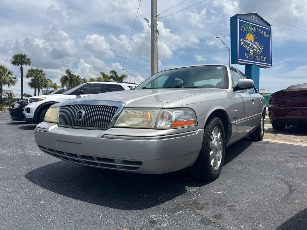 Used 2003 Mercury Grand Marquis LS RWD image 1