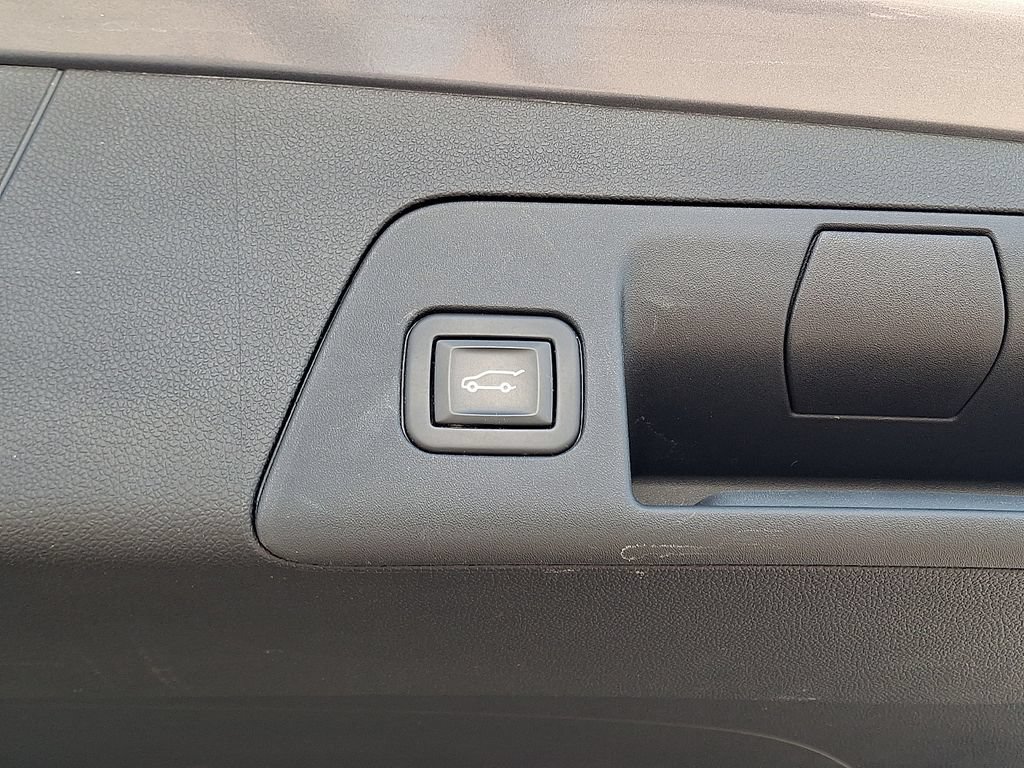 Used 2021 Buick Envision Preferred AWD/4WD image 29