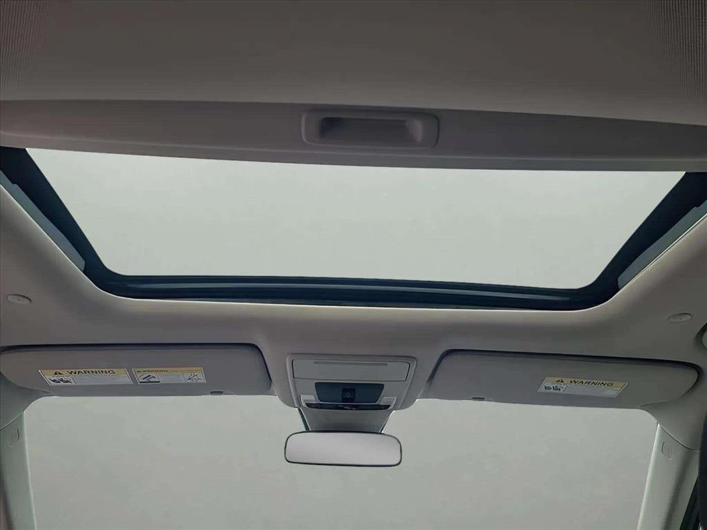 Used 2024 Honda CR-V EX image 11