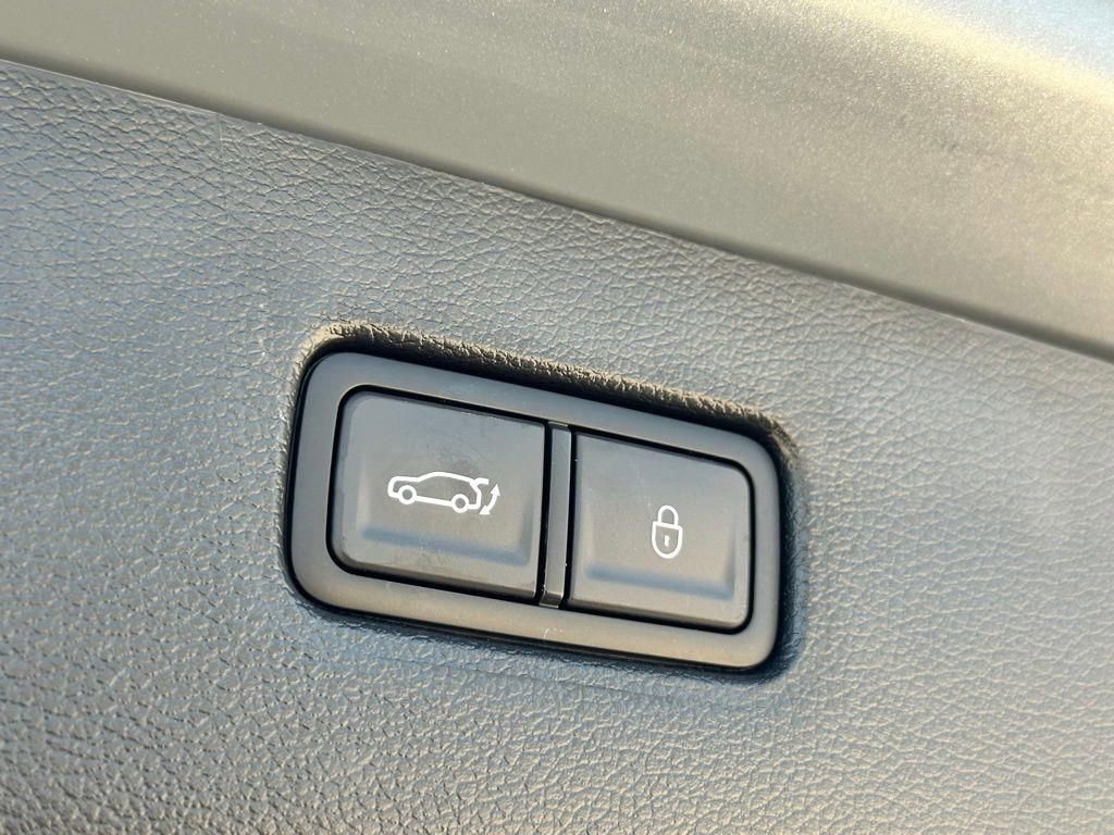 Used 2024 Genesis GV80 2.5T image 10