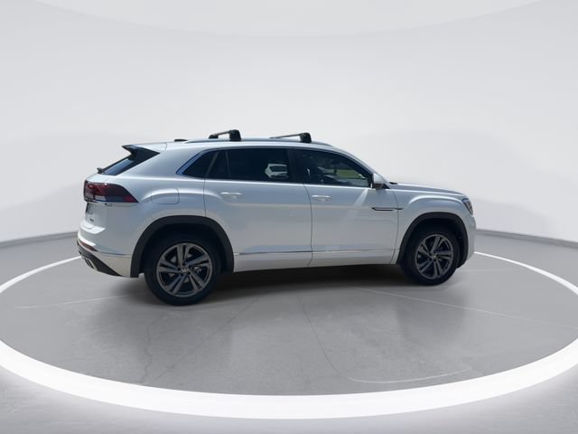 Used 2024 Volkswagen Atlas Cross Sport SEL R-Line AWD/4WD image 7