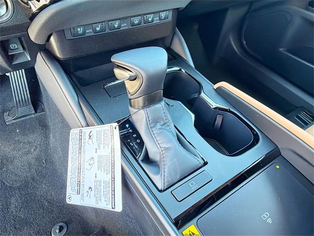 New 2025 Lexus ES 350 Ultra Luxury image 28