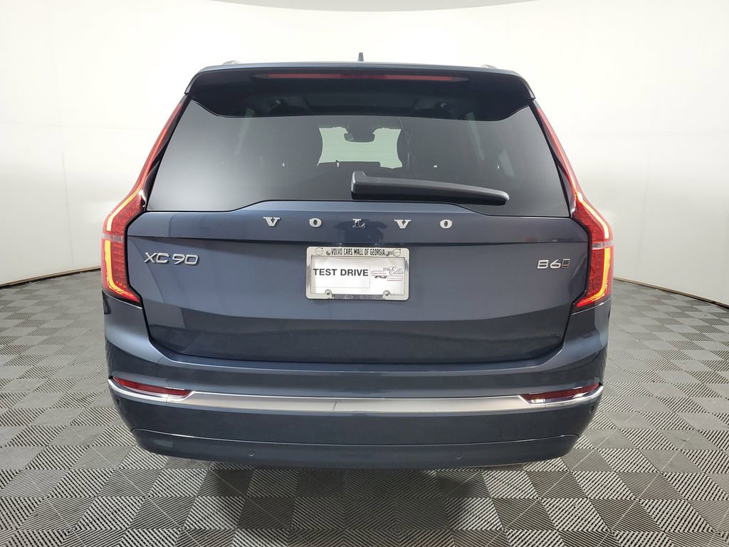 Certified 2025 Volvo XC90 B6 Core w/ Climate Package image 7