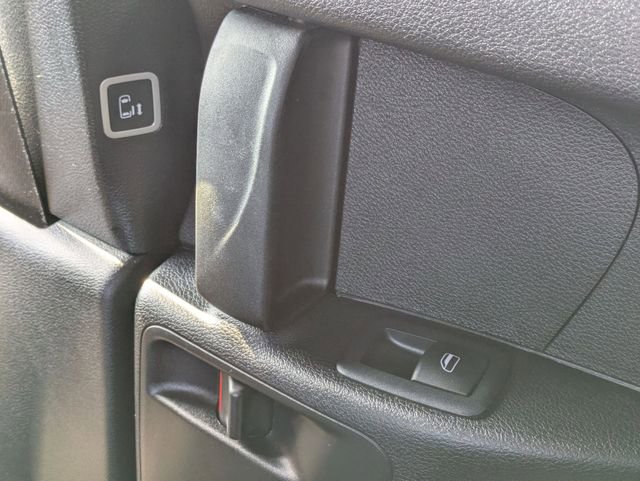 Used 2021 Chrysler Pacifica Touring w/ S Appearance Package image 39