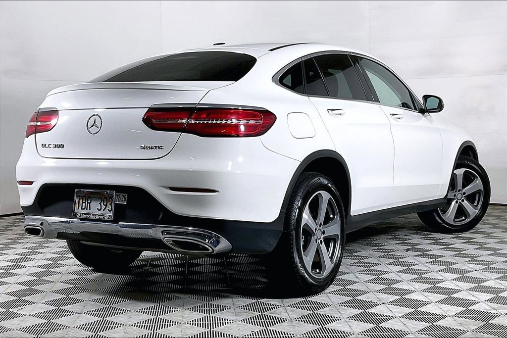 Used 2017 Mercedes-Benz GLC 300 4MATIC Coupe w/ Premium 2 Package image 10