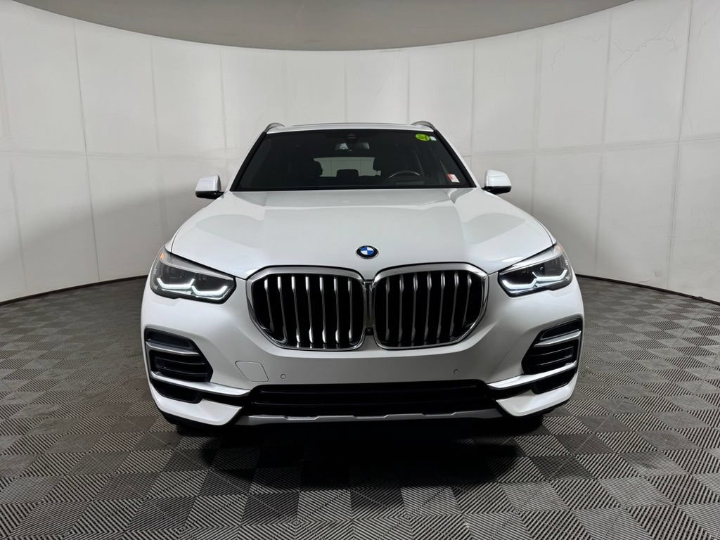 Used 2022 BMW X5 xDrive40i w/ Luxury Seating Package AWD/4WD image 8