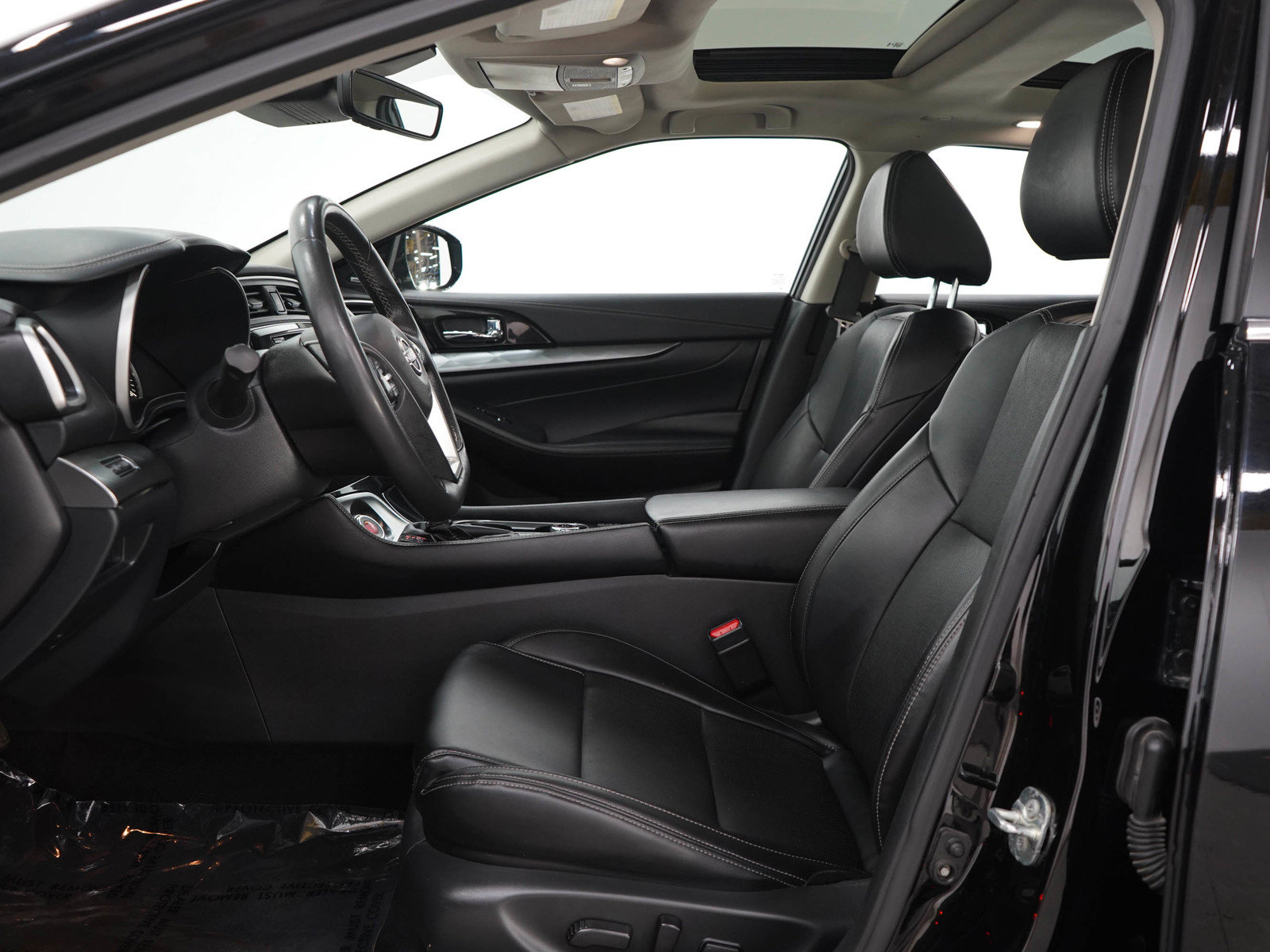 Used 2023 Nissan Maxima SL FWD image 22