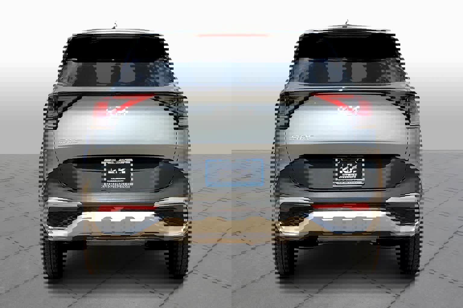 Used 2023 Kia Sportage LX image 5