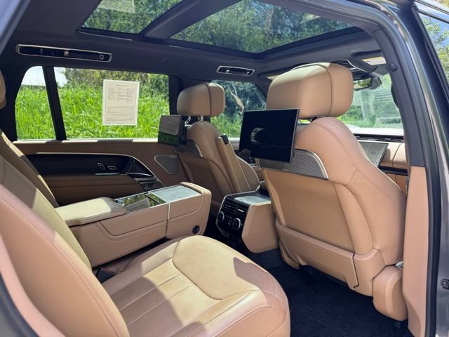 Used 2024 Land Rover Range Rover Long Wheelbase Autobiography AWD/4WD image 16