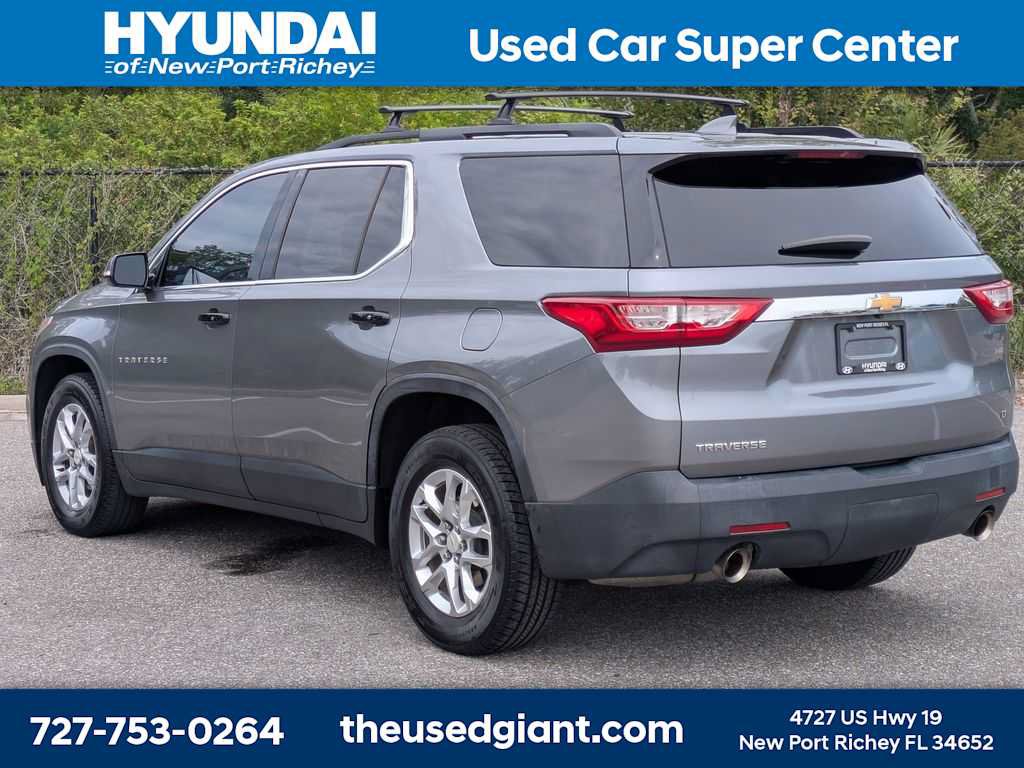 Used 2019 Chevrolet Traverse LT FWD image 3