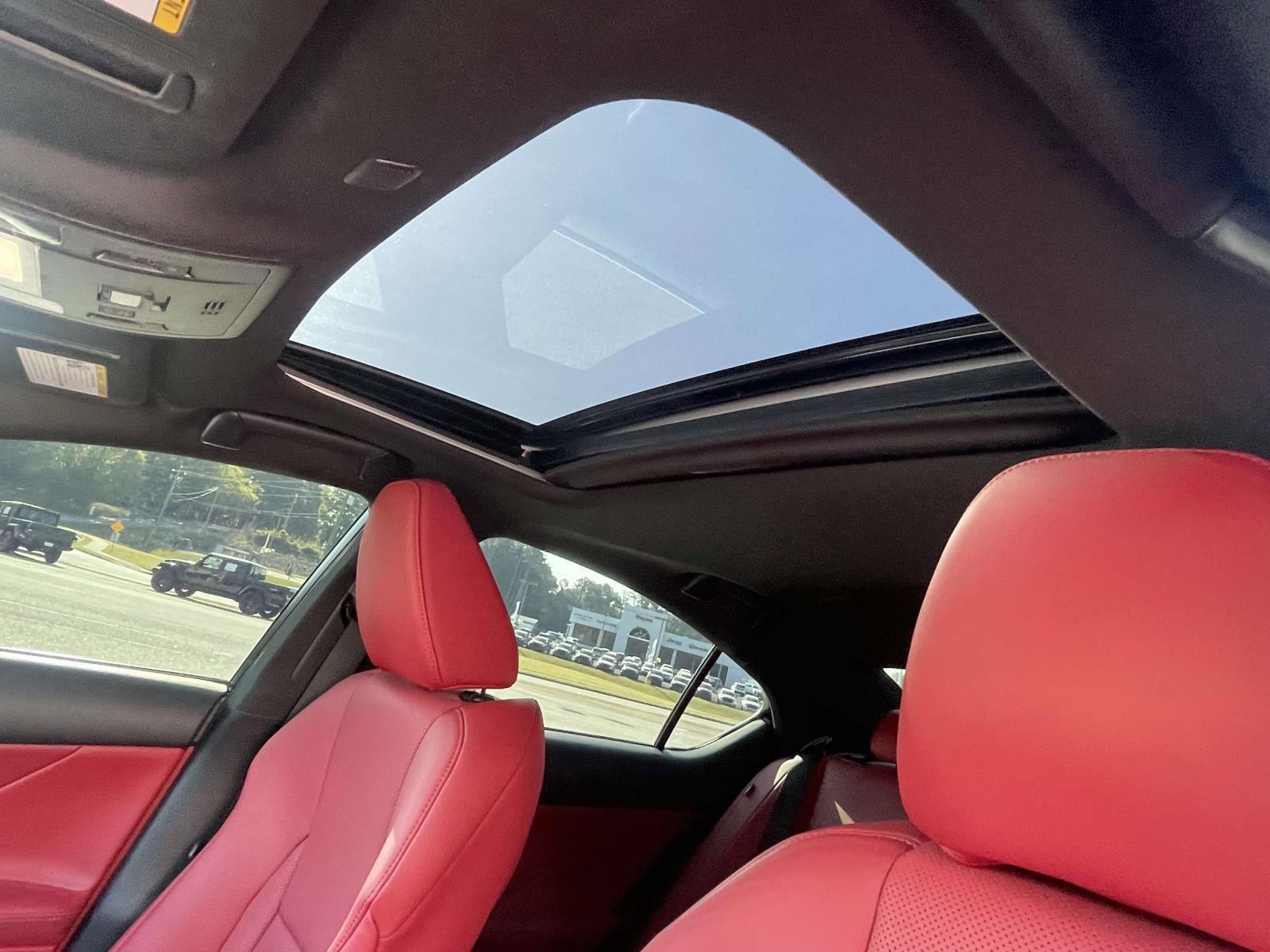 Used 2022 Lexus IS 350 F Sport w/ Navigation Package RWD image 15