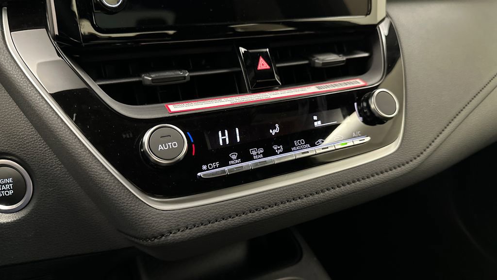 Certified 2024 Toyota Corolla SE image 22