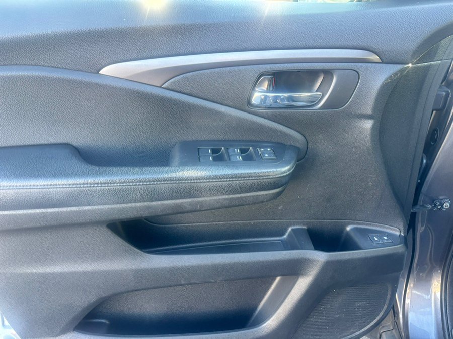 Used 2017 Honda Pilot EX-L image 19